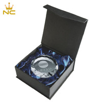 Vente en gros de presse-papiers à prisme de pierres précieuses rondes personnalisées, presse-papiers en verre à relief 3D taillé en diamant pour cadeaux de trophée de cristal