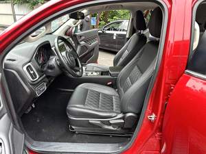 GWM Poer 2021, 4x4, Diésel, Turbo, Automático, Edición Deportiva, Asientos de Cuero, Neumáticos R18, Bajo Kilometraje, Conquista Cualquier Tarea - Product Image 4