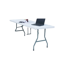 Table pliante blanche à prix d'usine avec chaises de fête portables, mobilier d'extérieur en plastique durable