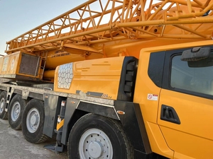 Grue de chantier motorisée de bonne qualité, capacité de levage de 130 tonnes - Product Image 6