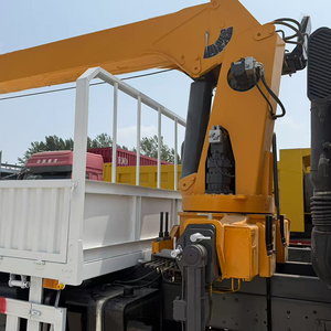 Camión <span class=keywords><strong>de</strong></span> Carga Sinotruk 6x4 <span class=keywords><strong>de</strong></span> Alta Capacidad con Grúa Montada <span class=keywords><strong>en</strong></span> la Plataforma para Transferencia <span class=keywords><strong>de</strong></span> Mercancías - Product Image 6