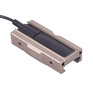 Base de montage tactique Cloud Defensive pour lampe torche, accessoire rail 20 mm pour interrupteur à distance PEQ - Product Image 5