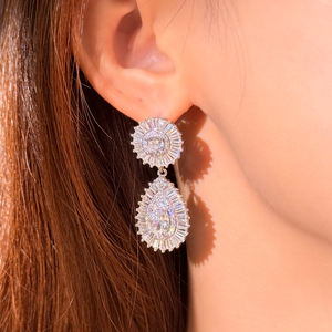 Ensemble de bijoux exclusif de luxe de Dubaï, couleur blanche, zircone cubique, collier, boucles d'oreilles, bracelet, bijoux de fête pour femmes - Product Image 5