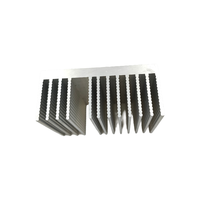 Profilé d'extrusion en alliage d'aluminium sur mesure haute performance 90 mm, services de découpe et de pliage de dissipateur thermique, usinage CNC, série 6000 pour CPU