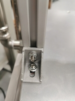Profilés en aluminium 4040 2020 avec embouts, équerres, écrous et vis pour l'industrie