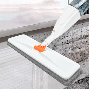 Mopa pulverizadora blanca al por mayor con mango de acero inoxidable, autoescurrible, plana, de microfibra, para limpieza de suelos del hogar - Product Image 2