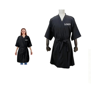 Robe de spa, de salon de beauté, de barbier, de coiffure, résistante à l'eau, avec logo personnalisé, vente en gros, kimono pour client, taille ajustable, confortable, 100% - Product Image 1