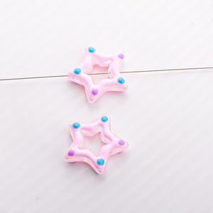 Nuevas Cuentas Acrílicas Sueltas con Forma de Estrella Hueca de Cinco Puntas, Pintadas a Mano, para Hacer Pulseras y Cadenas de Bisutería - Product Image 6