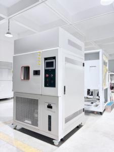DIN 75220 Sonnenlicht-Umweltsimulationsgerät Solarstrahlungs-Xenonlampe Witterungsbeständigkeit Klimatische Alterungstestkammer - Product Image 3
