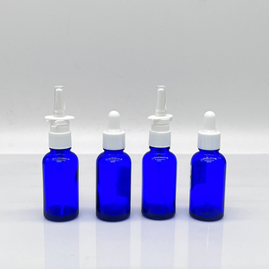 Botella de Aceite Esencial Azul de 30 ml Personalizada de Alta Calidad con Protección Ultravioleta y Atomizador Nasal para Aceites Esenciales y Perfumes - Product Image 3