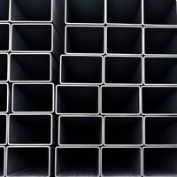 Tube carré en acier recuit noir Hualong 40x40x1,0 mm, longueur 6 m, pour la fabrication