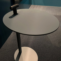 Table à manger DEBO moderne au prix d'usine, table à manger compacte en stratifié blanc, imperméable et durable pour la maison et l'hôtel