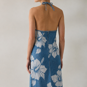 Cantidad mínima de pedido: Vestido maxi vaquero con estampado playero, cuello alto y espalda descubierta, vestido hawaiano de mezclilla de algodón de alta calidad - Product Image 4
