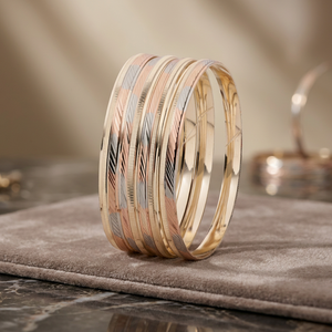 Venta al por mayor de brazaletes chapados en oro de 3 tonos, brazaletes de moda, brazaletes de moda de oro de 3 tonos, brazaletes de latón con relleno de oro de tres colores. - Product Image 5