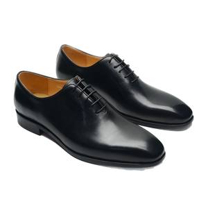 Chaussures en cuir de haute qualité, légères et respirantes. Chaussures Oxford classiques et polyvalentes pour hommes avec lacets et semelle extérieure en caoutchouc - Product Image 1