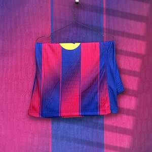 2526 nueva temporada camisetas de fútbol personalizadas ropa de entrenamiento No.10 Ba-rce-lona servicio OEM para verano otoño temporada 100% poliéster - Product Image 1