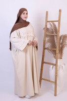 Vente en gros de nouveaux modèles d'abayas élégantes de haute qualité, brodées avec des pompons, design élégant, haut de gamme, grandes tailles, robes confortables pour femmes