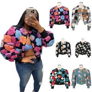 G0562 Vente en gros de vêtements pour femmes Manteau court à simple boutonnage <span class=keywords><strong>Veste</strong></span> d'hiver épaisse Vestes florales vintage Vestes pour femmes à la mode - Product Image 1