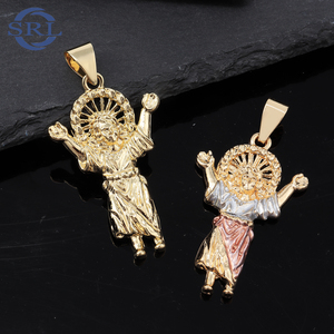 Ciondolo Gesù in Ottone Placcato Oro 18K con Zirconi, Design Sacro Cuore di Gesù con Braccia Aperte, Charm Religioso Vintage - Product Image 3