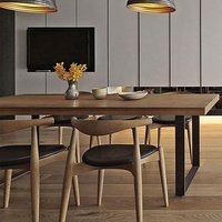 Table à manger carrée en bois de haute qualité et durable Youtai avec pieds en métal noir, design moderne pour usage hôtelier et salle à manger
