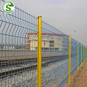 Galvanized Blending Fencing Steel <strong>Garden</strong> Barricade Metal Fence Wire <strong>Mesh</strong> 3D for Outdoor Triangle <strong>Gardens</strong> Fence - Product Image 6