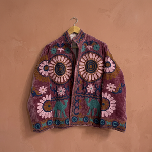Chaqueta de Terciopelo Bordada a Mano con Diseños Florales y de Animales, Estilo Retro, Cuello Alto, Cierre Abierto, Estilo Boho para Mujer - Product Image 4