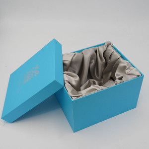 Sang Trọng Mỹ Phẩm Kích Cỡ Khác Nhau Hộp Quà Tặng Bao Bì Biểu Tượng Tùy Chỉnh Màu Be Tông Nắp Và Cơ Sở Hộp - Product Image 5