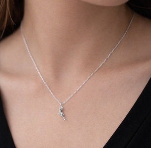 Collar con Colgante de Pistola de Acero Inoxidable Inspire Jewelry, Joyerí<span class=keywords><strong>a</strong></span> de Declaración con Dientes de Garra, Colgante Punk Unisex - Product Image 2