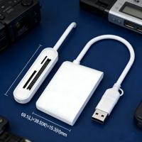 Station d'accueil Type-C blanche RD1017 avec lecteur de carte 3-en-1 (SD2.0) Hub USB 2.0 haute vitesse pour ordinateur portable et téléphone en plastique en stock