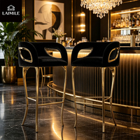 Tabouret de bar de luxe avec accoudoirs creux, chaise de comptoir rembourrée, pieds en métal doré, chaise haute pour la maison, la cuisine, le bar, l'hôtel