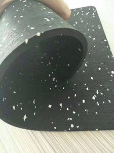 Revêtement de sol en vinyle haute résistance avec particules de caoutchouc naturel EPDM pour salle de sport à domicile et terrains de sport – Conception européenne pour usage intérieur - Product Image 3