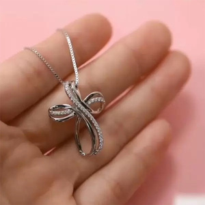 Collar con Colgante de Anillo Mobius Micro Pavimentado para Mujer, Cadena Elegante para Clavícula, Joyería de Moda - Product Image 3