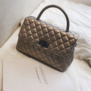 Sac à bandoulière de luxe pour femme, sac à main à porter en travers du corps - Product Image 4