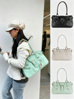 Sac à bandoulière rétro grande capacité en PU avec fermeture éclair, style biker, pour femme, à porter à l'épaule ou sous le bras, avec deux sangles, idéal pour les trajets quotidiens et toutes occasions.