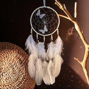 <span class=keywords><strong>Ciondolo</strong></span> artigianale a forma di farfalla, decorazione da appendere fatta a mano, dolce e femminile, regalo di compleanno unico per compagna di classe adolescente - Product Image 3