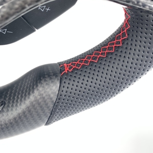 Volant en fibre de carbone CCExcellent à <span class=keywords><strong>prix</strong></span> avantageux pour <span class=keywords><strong>Camaro</strong></span> 2016-2020 avec cuir lisse <span class=keywords><strong>rouge</strong></span> - Product Image 4