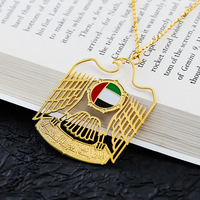 Design personnalisé Métal Uae Creux Aigle Voiture Accessoires Suspendus Arabie Koweït Qatar Bahreïn Oman Voiture Intérieur Accessoires Sac Charme