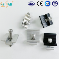 Composants de supports de montage solaire en aluminium anodisé 6005-T5 pour système solaire résidentiel et commercial sur toit en tôle