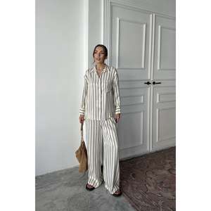 Ensemble de vêtements de nuit en satin rayé bleu pour femmes, manches longues, décontracté, deux pièces, tissu lisse, pyjama - Product Image 3