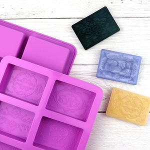 Stampo da forno a forma di piedini a sei cavità stampo per torta per uso alimentare stampi per sapone floreali in Silicone fatti a mano - Product Image 4