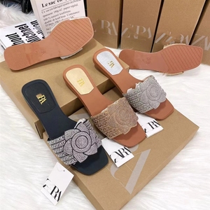 <span class=keywords><strong>Sandales</strong></span> plates dorées contemporaines pour femmes, style pieds nus, à bout ouvert, souples, antidérapantes, légères, pour l'extérieur, avec strass - Product Image 3