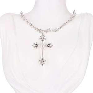 Collier ras du cou gothique rétro avec pendentif croix en argent tibétain et diamant blanc, bijoux de mode - Product Image 2
