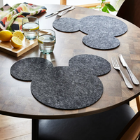 Ensemble de 2 sets de table en feutre en forme de Mickey Mouse, antidérapants, résistants à la chaleur et absorbants, gris