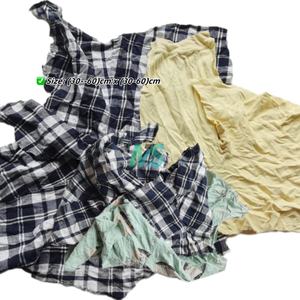 Chiffons en coton recyclé de qualité industrielle 10 kg et t-shirts colorés pour usage en chiffons en coton - Product Image 3