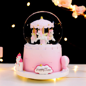 <span class=keywords><strong>Castillo</strong></span> de carrusel rosa, nieve artificial giratoria externa extra grande, luces de colores, bola de <span class=keywords><strong>cristal</strong></span>, caja de música, regalo de cumpleaños - Product Image 4