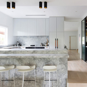 Natural <span class=keywords><strong>Quartzite</strong></span> Benchtop Úc Nhà Phổ Biến Dự Án Prefab Siêu Trắng Calacatta Xám <span class=keywords><strong>Quartzite</strong></span> Bếp Countertop - Product Image 4