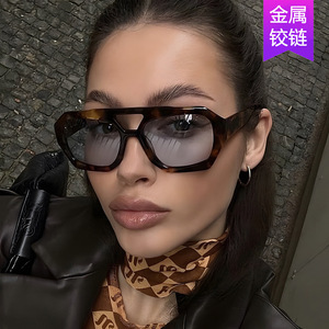 Maidis Irregular Sunglasses Black Frame UV400 Protection Unisex Fashionable Sun Glasses - Product Image 3