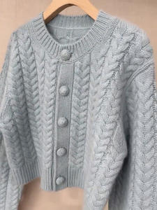 Nuovo <span class=keywords><strong>Cardigan</strong></span> blu <span class=keywords><strong>a</strong></span> <span class=keywords><strong>trecce</strong></span> in stile morbido autunno e inverno: un capispalla morbido e morbido con Top maglione lavorato <span class=keywords><strong>a</strong></span> maglia resistente - Product Image 5