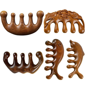 Vente en gros de peignes massants pour le cuir chevelu, peignes à dents larges en bois, peignes en bois de santal pour la croissance des cheveux, peignes de massage en cadeau - Product Image 3