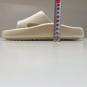 TAILLE personnalisée 36-51 soutien de la voûte plantaire supérieure semelle épaisse EVA pantoufle nuage toboggan pour femmes hommes Chinelo Nuvem Claquettes Nuage Chanclas - Product Image 3